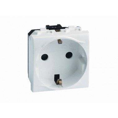 Фотография товара 'DKC 75482S Электрическая розетка, с заземлением, со шторками'