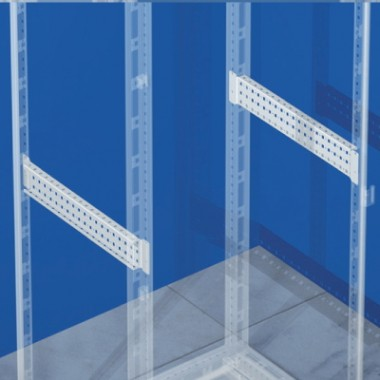 Фотография товара 'DKC R5PDL500 Рейка боковая, широкая, для шкафов CQE глубиной 500 мм'