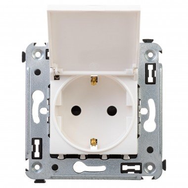 Фотография товара 'DKC 4400013 Розетка с крышкой в стену, 2P+E, с з/ш, "Avanti"'